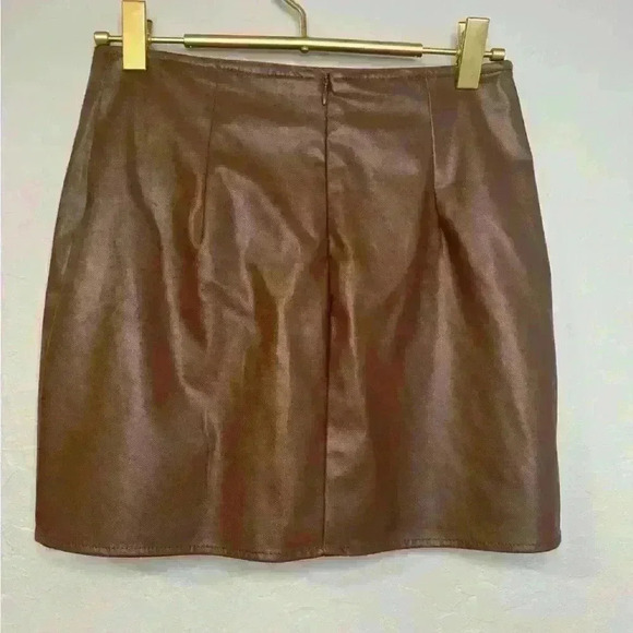 Fashion Nova Flame in your Heart Skirt Chocolate Size S Pleather Slit - Picture 8 of 11